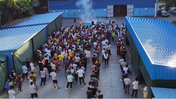 防患于未“燃”，世邦<i style='color:red'>注塑模具制造</i>廠消防演習