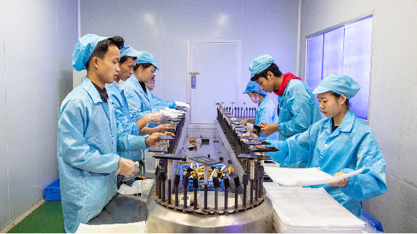 你知道塑膠制品材質(zhì)分類哪三類嗎？