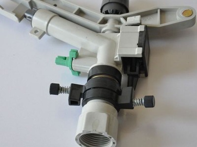 農(nóng)用灌溉噴頭開(kāi)模注塑